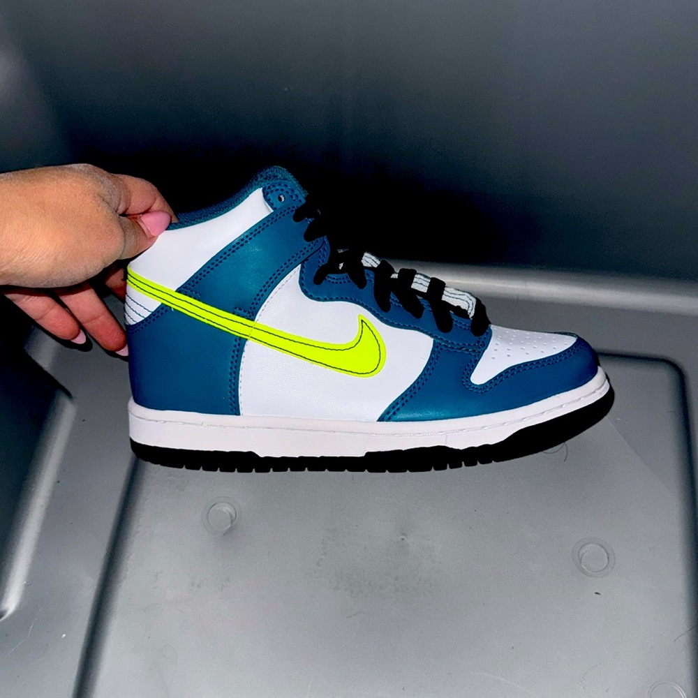 Nike